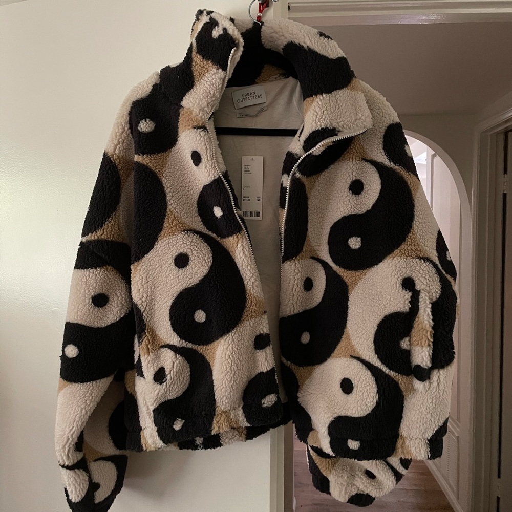 Nwt ying hand Sherpa jacket
